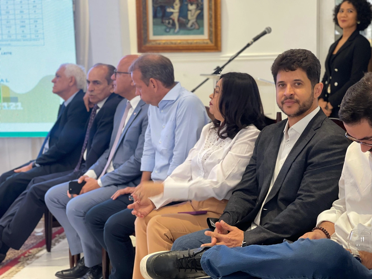 Governo lança Programa de Aquisição de Alimentos para produção de leite no Piauí