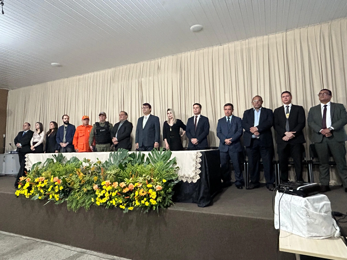 Solenidade de entrega de medalhas