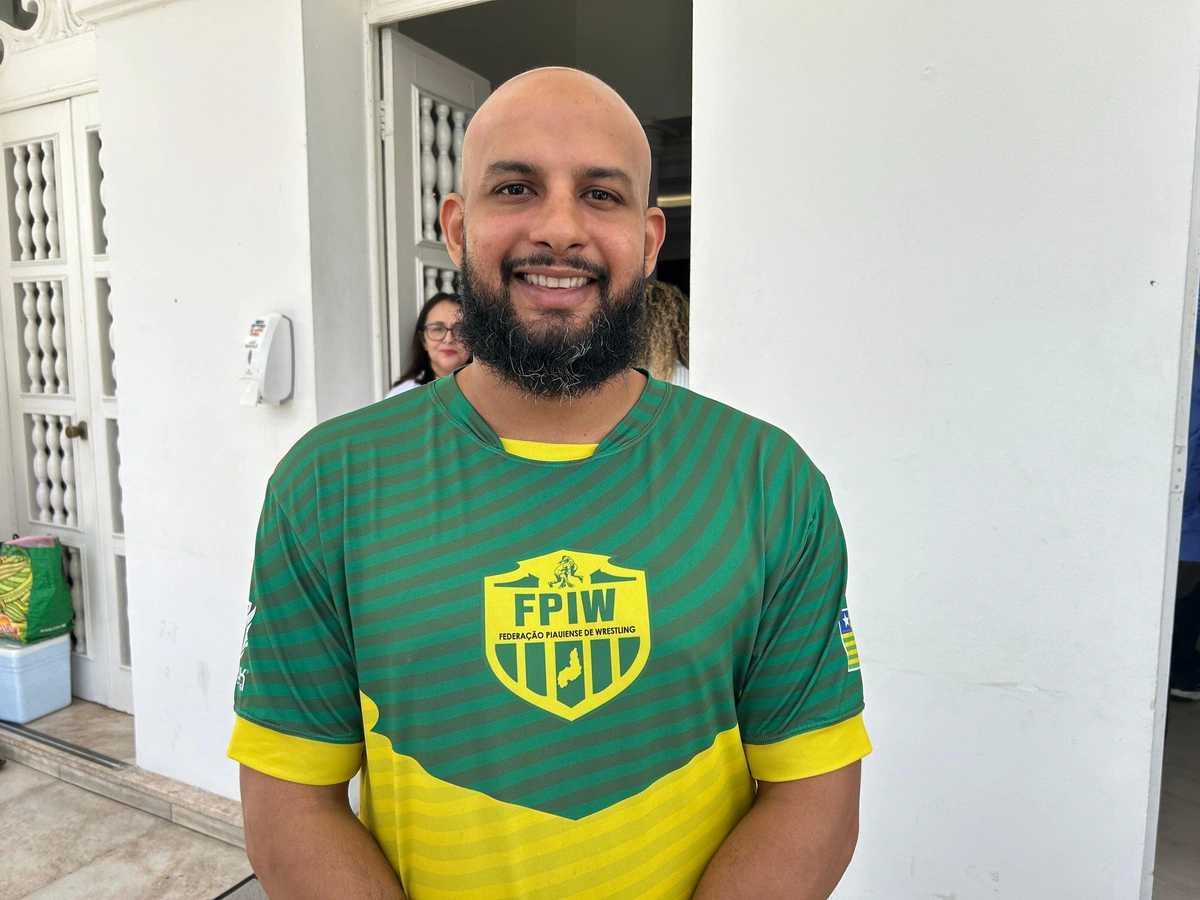 Treinador da Federação Piauiense de Wrestling, Ravi Borges
