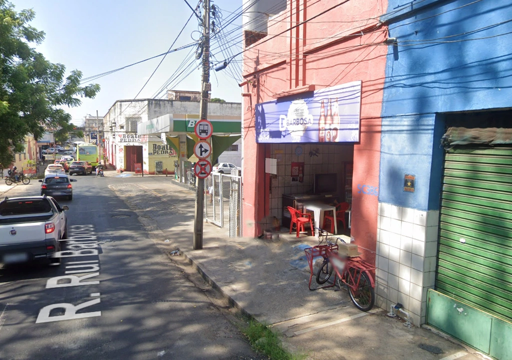 Vereadores denunciam que um bar foi contratado para tranportar alunos em São João da Serra