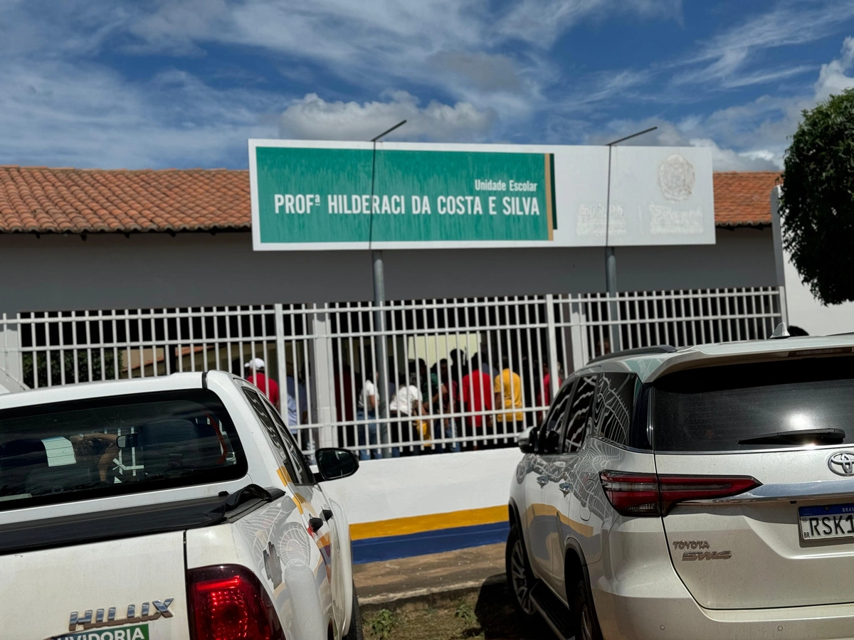 Visita Unidade Escolar Professora Hilderaci da Costa e Silva em Dom Inocêncio