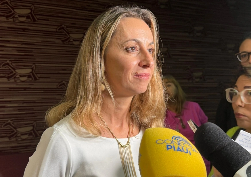 Delegada Melissa Maximino Pastor foi empossada como superintendente da PF nesta sexta-feira (03)