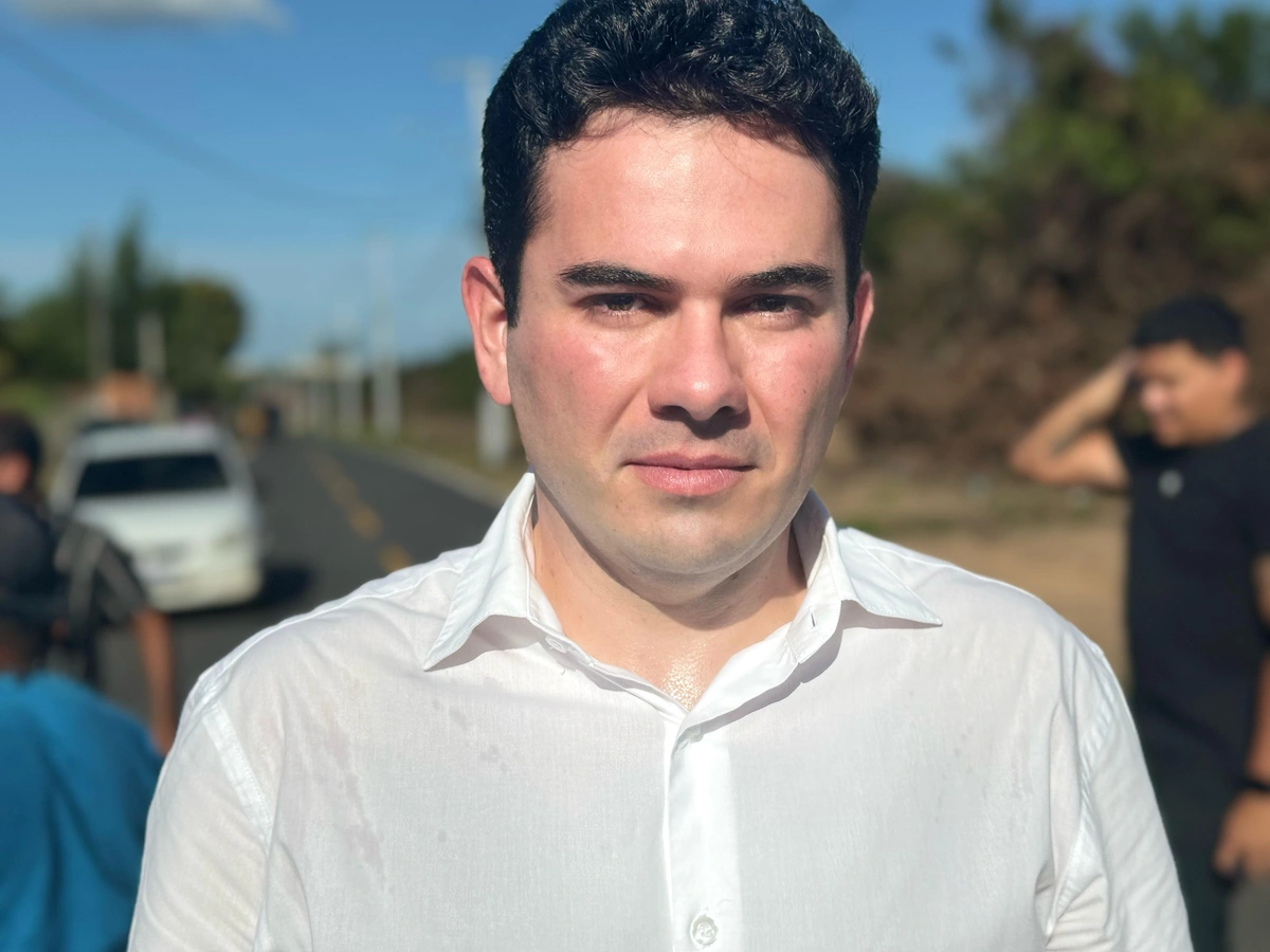 Diretor do Idepi, Felioe E