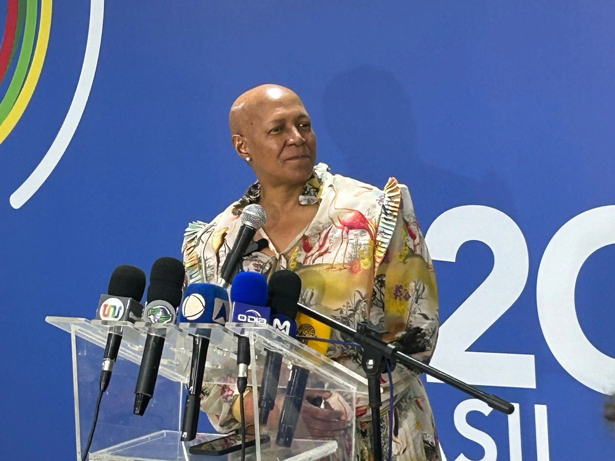 Embaixadora da África do Sul na Itália, Noshipho Nausca Jean Ngcaba