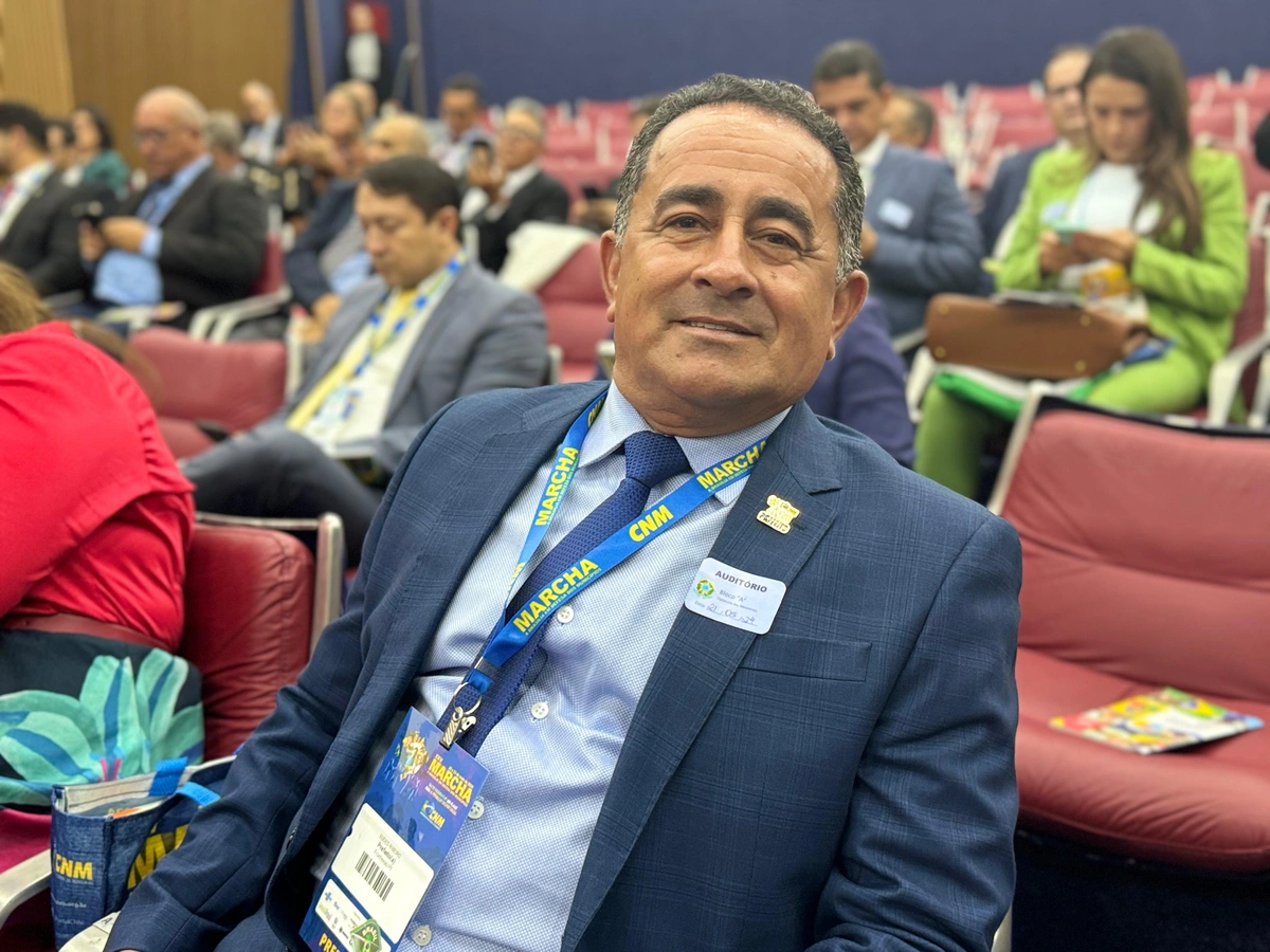 Eudes Ribeiro, prefeito de Fronteiras do Piauí