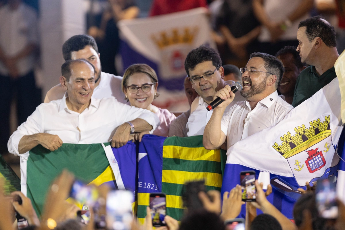Fábio Novo na sua apresentação de plano de governo