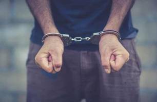 Homem é preso dentro de hotel em Timon após desaparecer com carga de pneus (Foto: Reprodução)