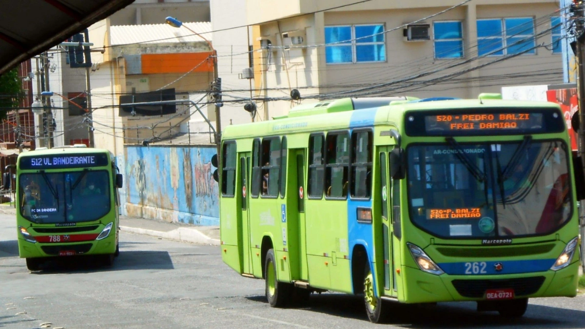 Motoristas e cobradores de ônibus ameaçam greve para próxima semana em Teresina