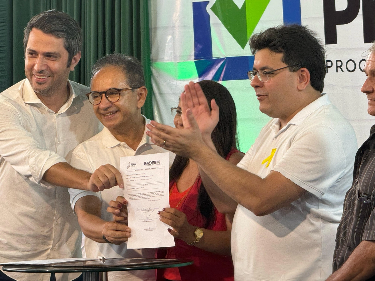 overno do Piauí realiza Registros de imóveis e liberação de crédito em Parnaíba