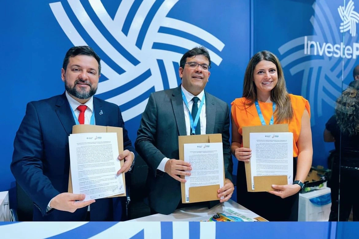 Rafael Fonteles assina acordos com França, Espanha e Alemanha para produzir H2V