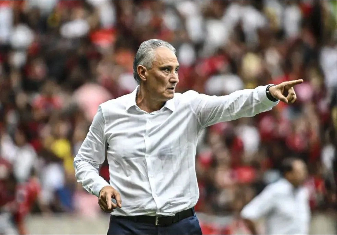 Tite recebe vaias e xingamentos da torcida do Flamengo, mesmo após vitória