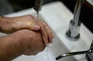 Desperdício de água potável no Piauí cai, mas ainda está bem acima do aceitável (Foto: Marcelo Casal jr/Agência Brasil)
