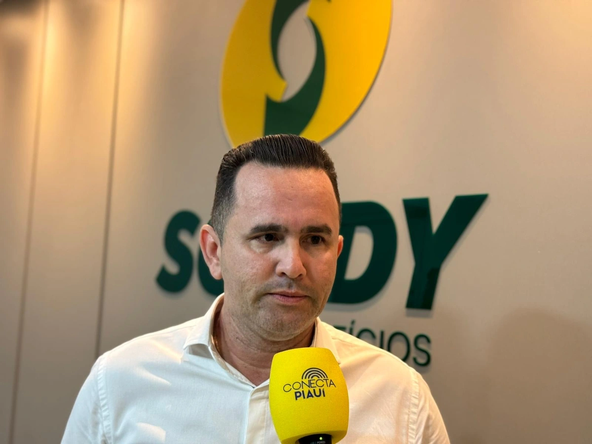 Diretor Nacional, Carlos André