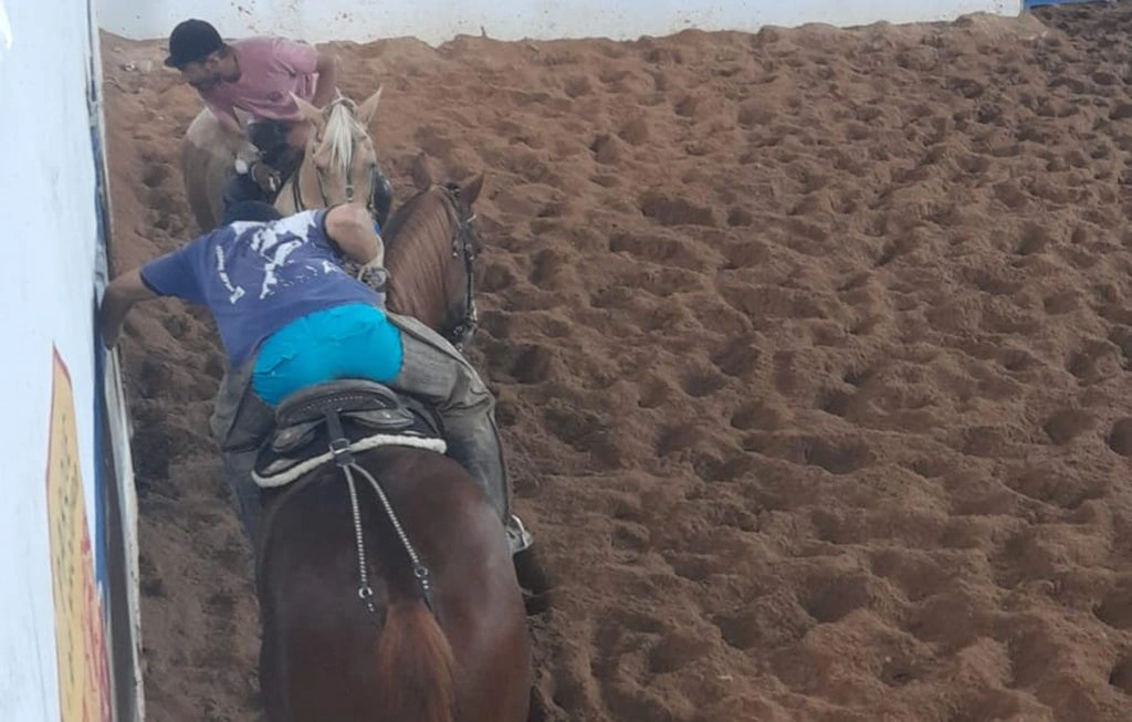 Disputa final da 40° vaquejada de Pimenteiras
