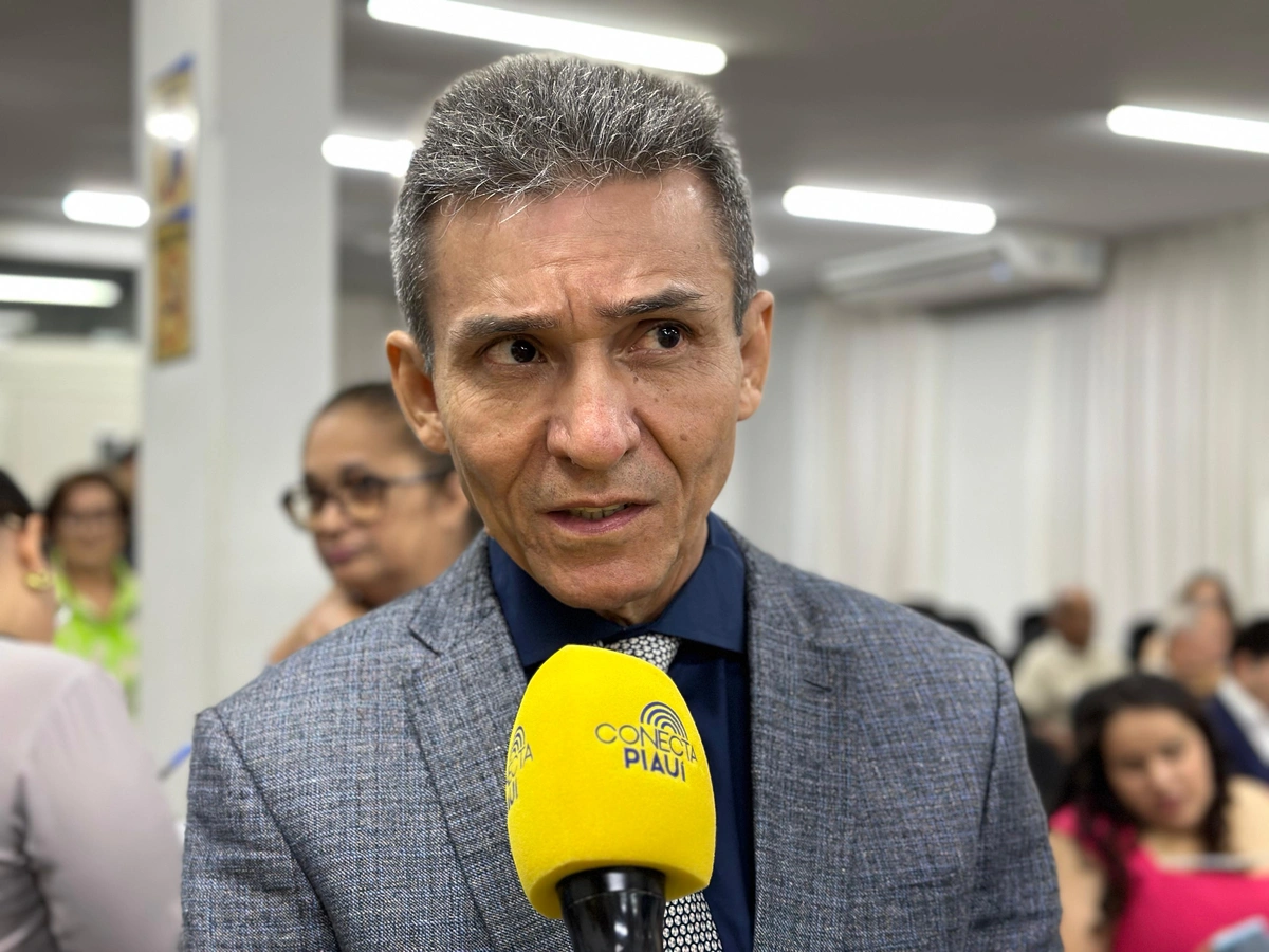 esembargador Arnaldo Boson Paes