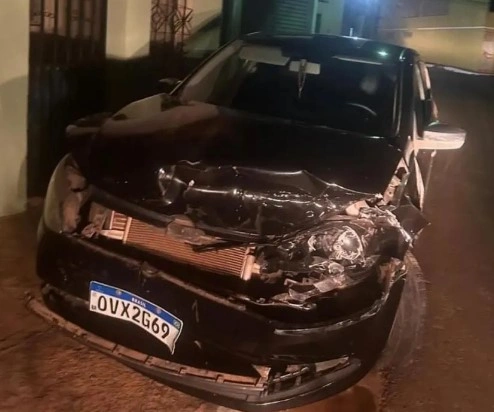 Mulher é brutalmente agredida pelo ex-namorado em via pública em Pedro II