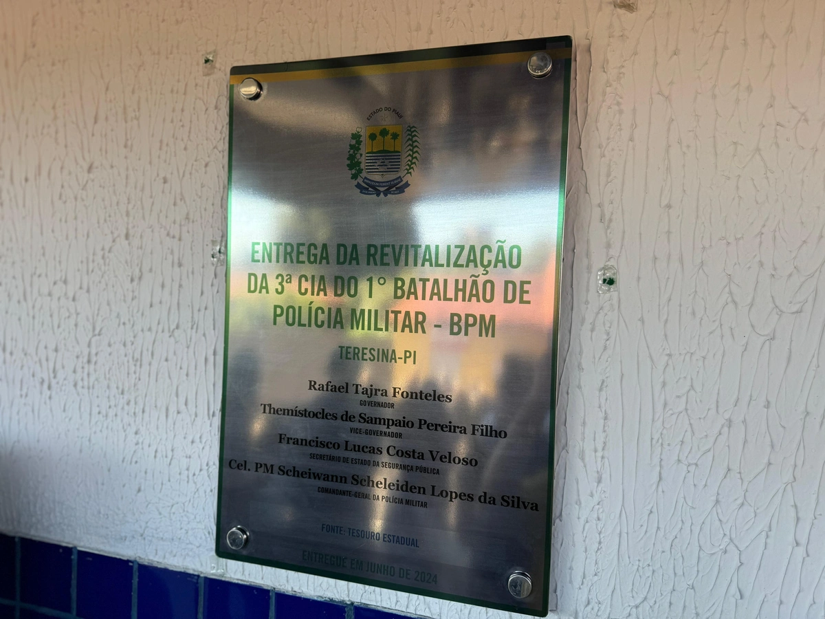 Segurança: Governador participa da reinstalação da 3ª CIA do 1º BPM na zona Norte