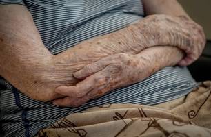SUS terá primeiro medicamento para demência associada ao Parkinson (Foto: Rafa Neddermeyer/Agência Brasil)