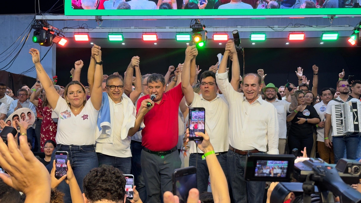 Dr. Hélio reúne lideranças em convenção na disputa pela prefeitura de Parnaíba
