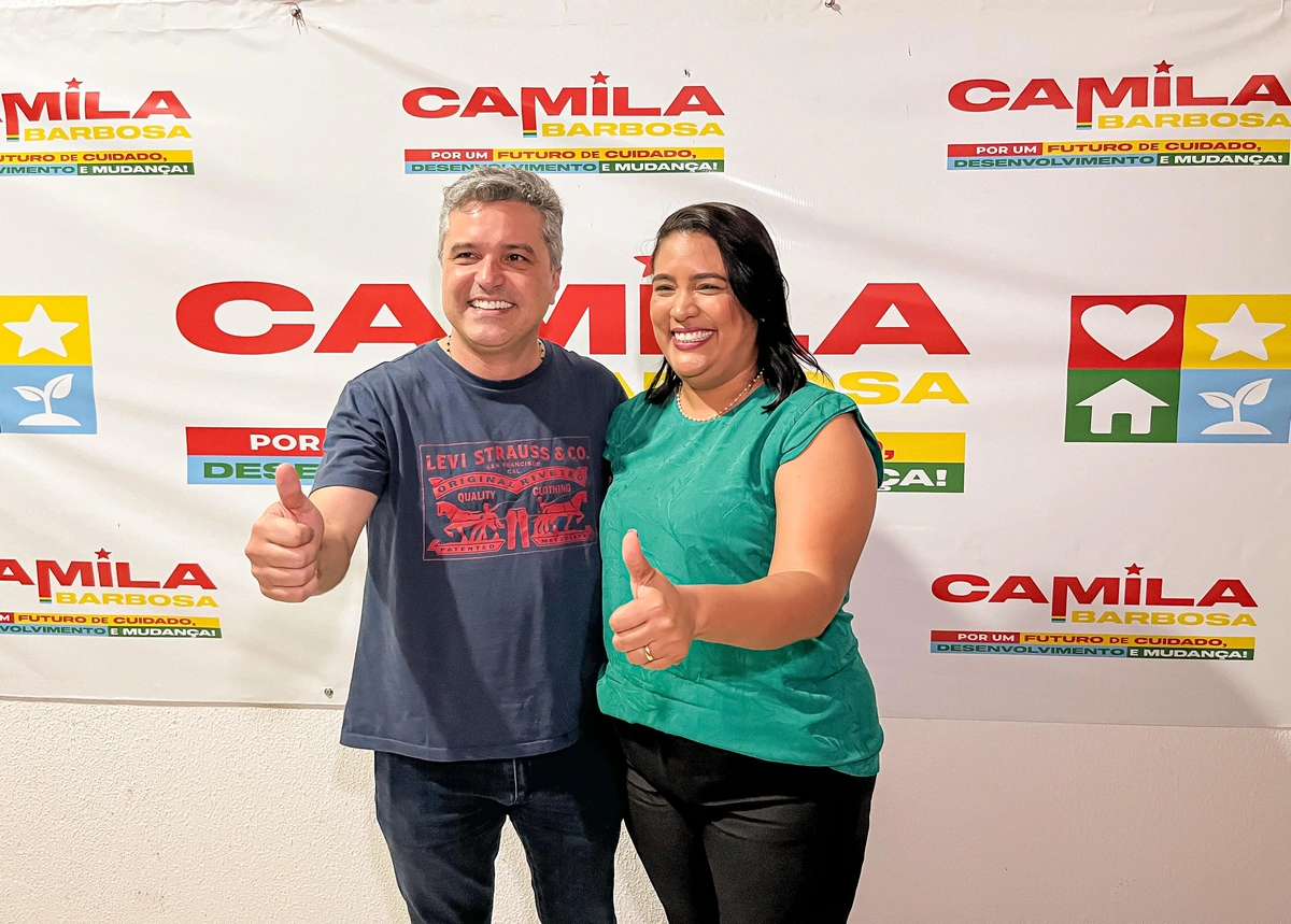 Dr. Vinicius e Camila Barbosa