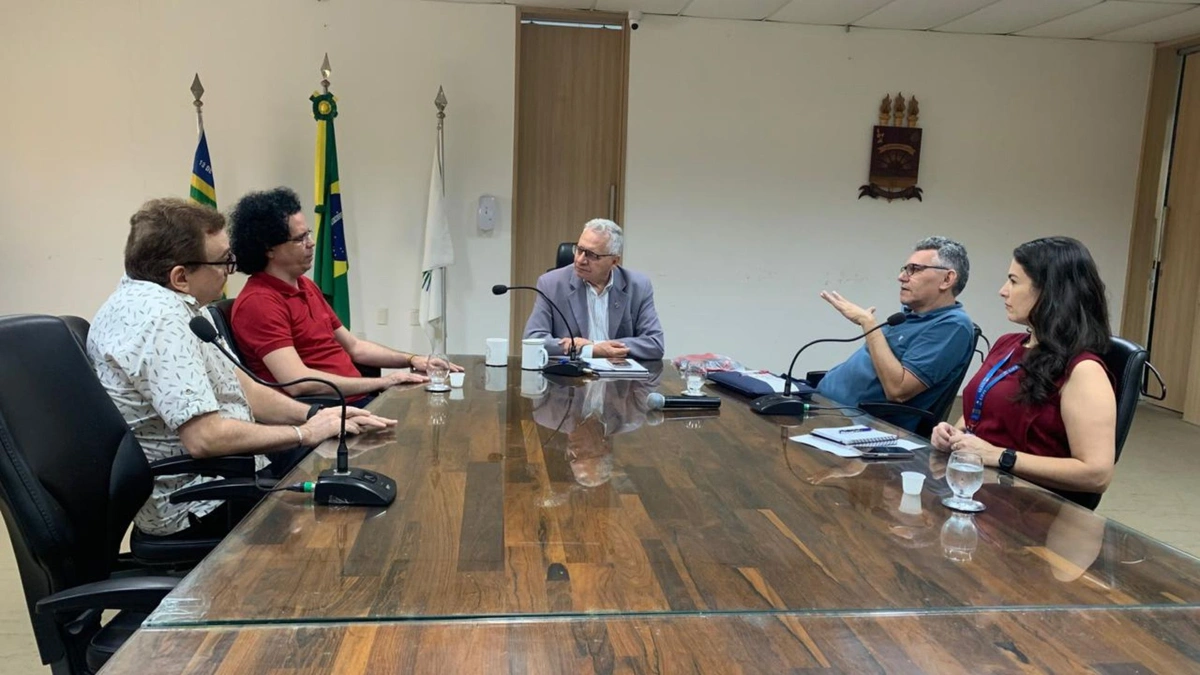 Flamengo-PI firma parceria com UFPI para mandar treinos no Campus de Teresina