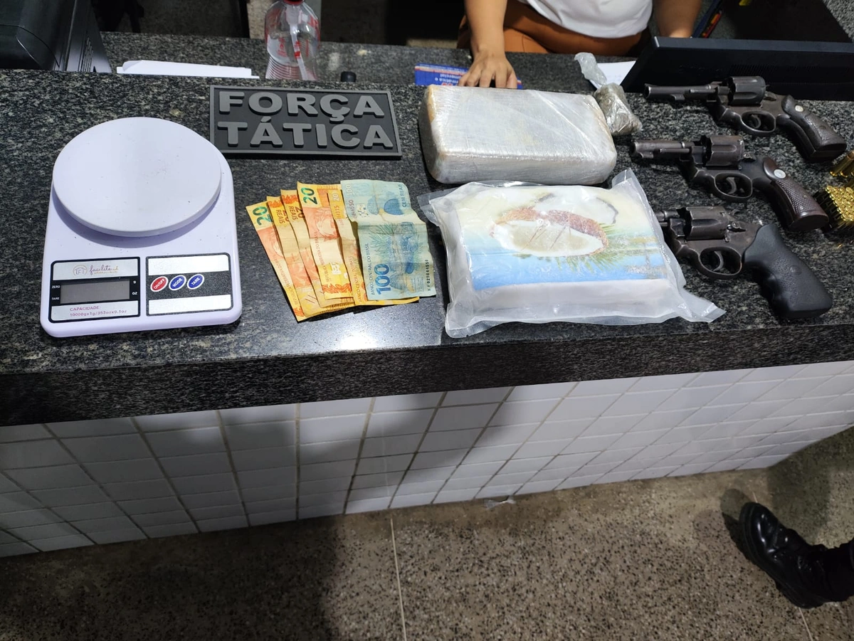 Material apreendido pela polícia