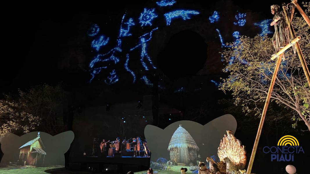 Ópera da Serra da Capivara encanta público com ato 'Onça Rainha'