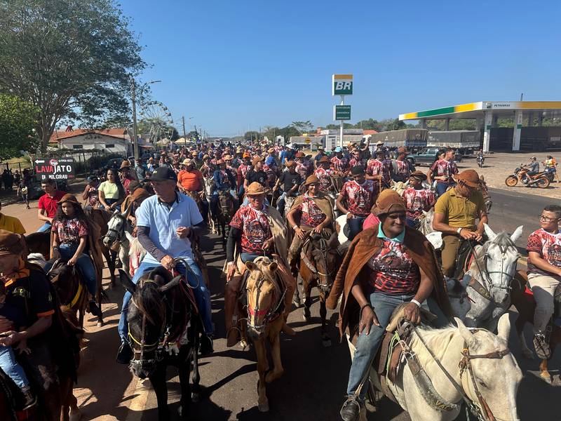 Recheada de fé e shows, Demerval Lobão comemora tradicional Festa do Vaqueiro