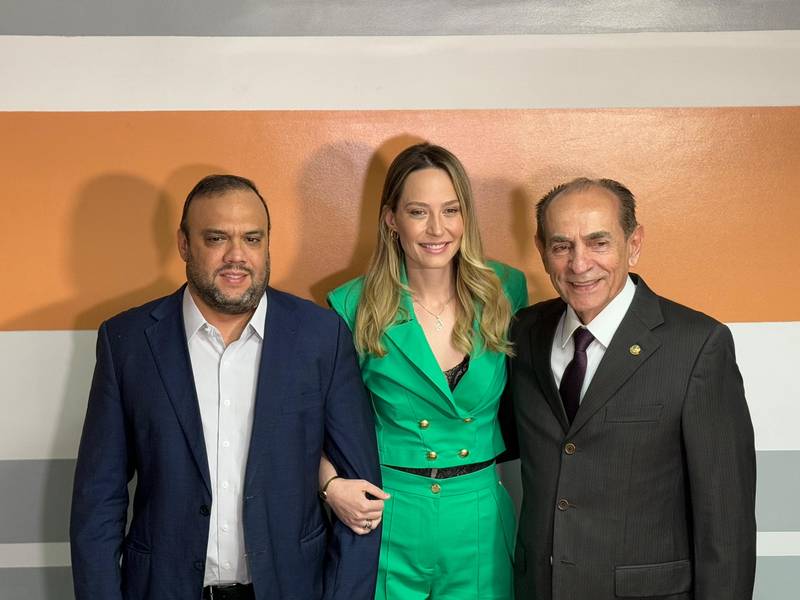 Vanessa Tapety assume cadeira na Assembleia Legislativa do Piauí