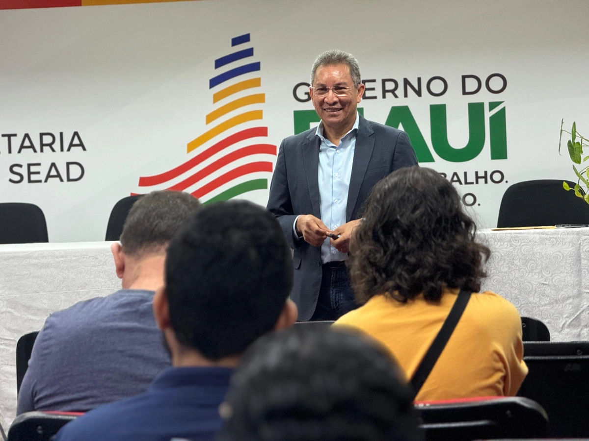 Café da manhã reúne público para palestra sobre comunicação governamental na Sead