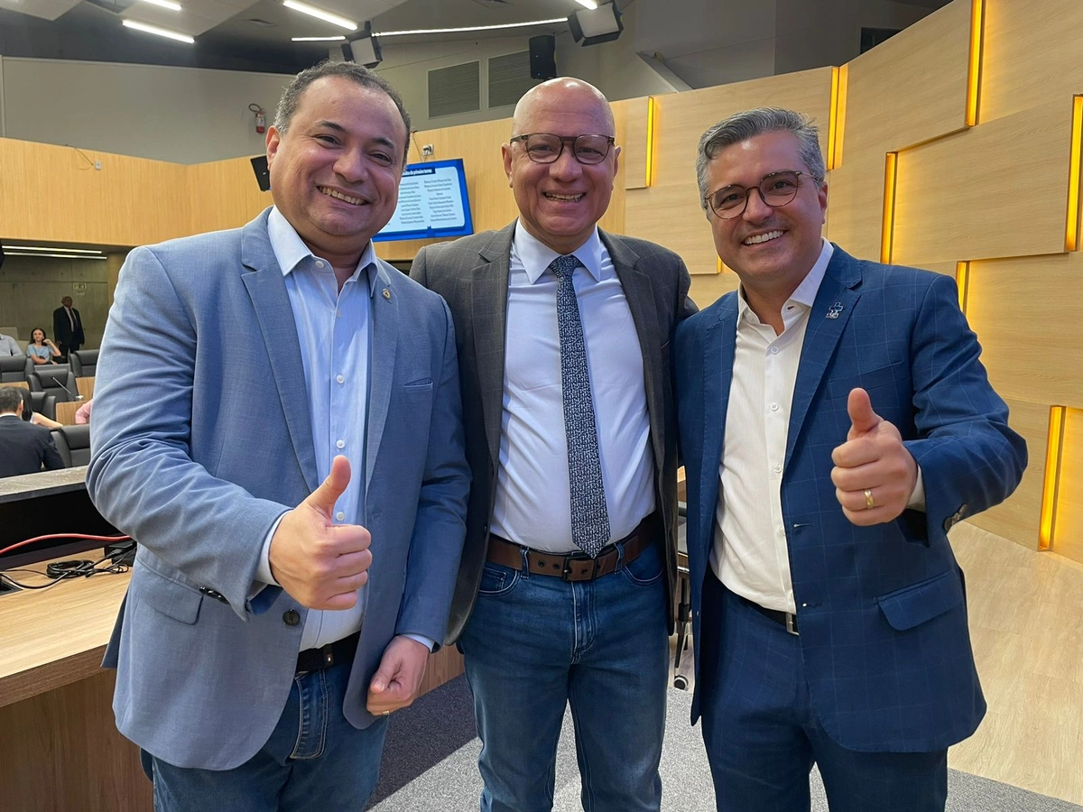 Evaldo Gomes, Franzé Silva e Dr Vinicius Nascimento