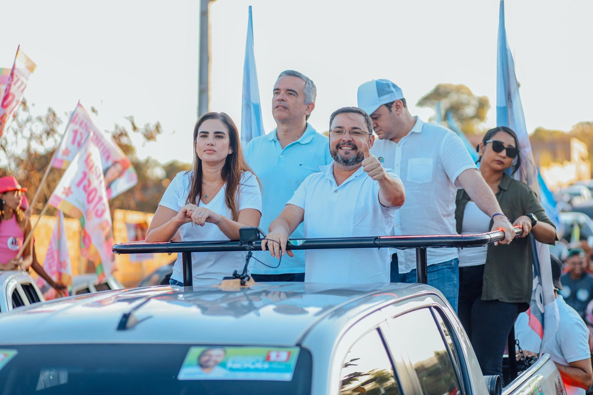 Fábio Novo participa da primeira carreata por bairros da zona Leste de Teresina
