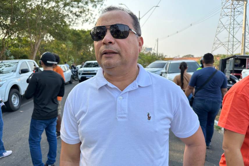 Fábio Novo realiza grande carreata em Teresina com apoio de várias lideranças Fábio Novo realiza grande carreata em Teresina com apoio de várias lideranças