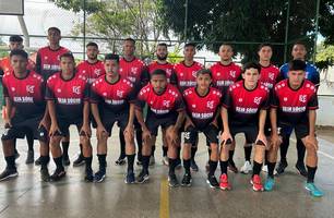 Flamengo apresenta parte do time que vai jogar série B do campeonato piauiense (Foto: Pedro Melo/Conecta Piauí)