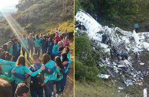 Jogadoras participam de cerimônia em homenagem às vítimas do acidente da delegação da Chapecoense em 2016 (Foto: Divulgação/CBF)