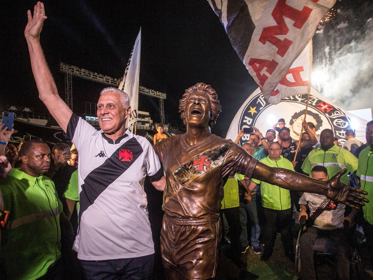 Roberto Dinamite é o maior ídolo da história do Vasco