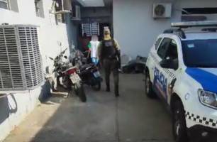 Adolescente de apenas 14 anos é detido após ser flagrado roubando moto em Teresina (Foto: Repórter 12/Conecta Piauí)