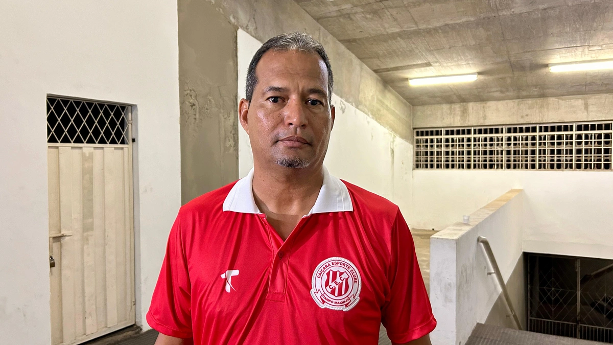 Alexandre Lima, técnico do Caiçara