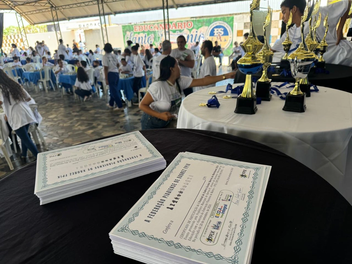 Alunos receberão troféus, medalhas e certificados