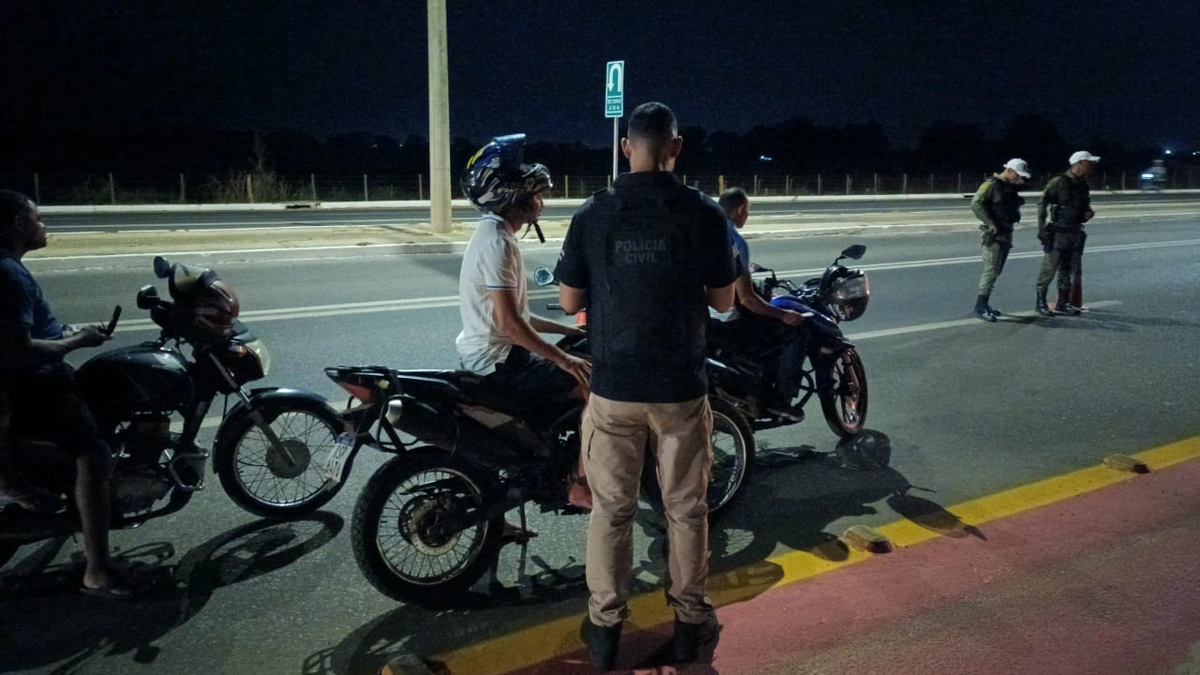 Blitzen recuperam nove motocicletas e conduzem cinco por embriaguez em Teresina