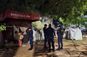 Casal é preso com crack em Teresina; mulher escondeu drogas nas partes íntimas (Foto: Divulgação)