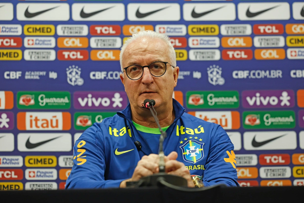 Dorival quer interação da Seleção com a torcida