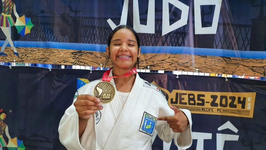 Estudantes da rede estadual conquistam medalhas no Judô e Wrestling nos JEBs 2024