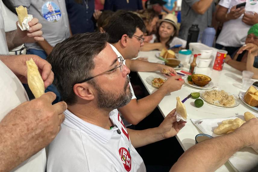 Fábio Novo visita Mercado do Mafuá ao lado de Rafael Fonteles Fábio Novo visita Mercado do Mafuá ao lado de Rafael Fonteles