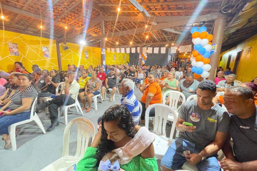 James Guerra realiza ‘Super Quarta’ na zona Norte de Teresina James Guerra realiza ‘Super Quarta’ na zona Norte de Teresina