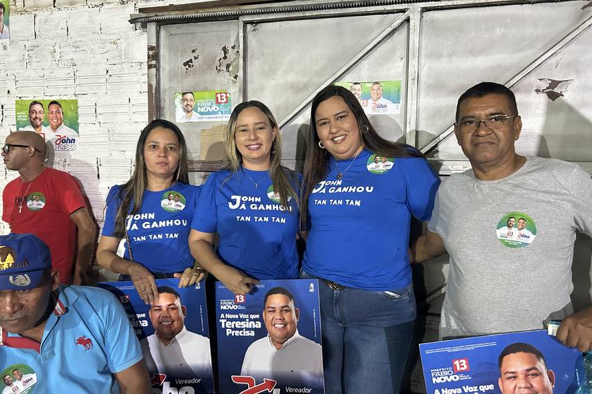 John Wallace reúne centenas de pessoas com o apoio de Fábio Novo em Teresina John Wallace reúne centenas de pessoas com o apoio de Fábio Novo em Teresina