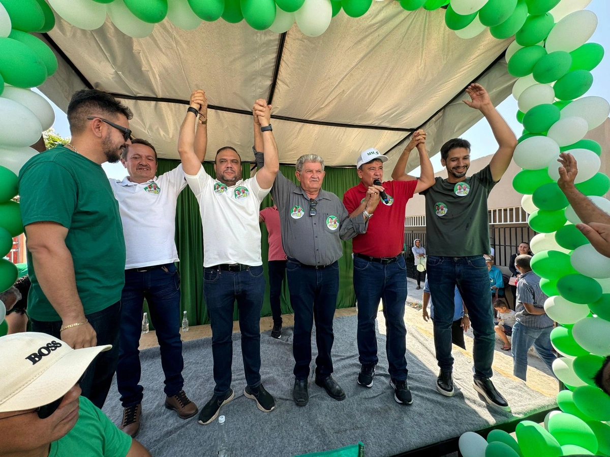 Ministro Wellington Dias participou de campanhas em seis municípios nesse sábado