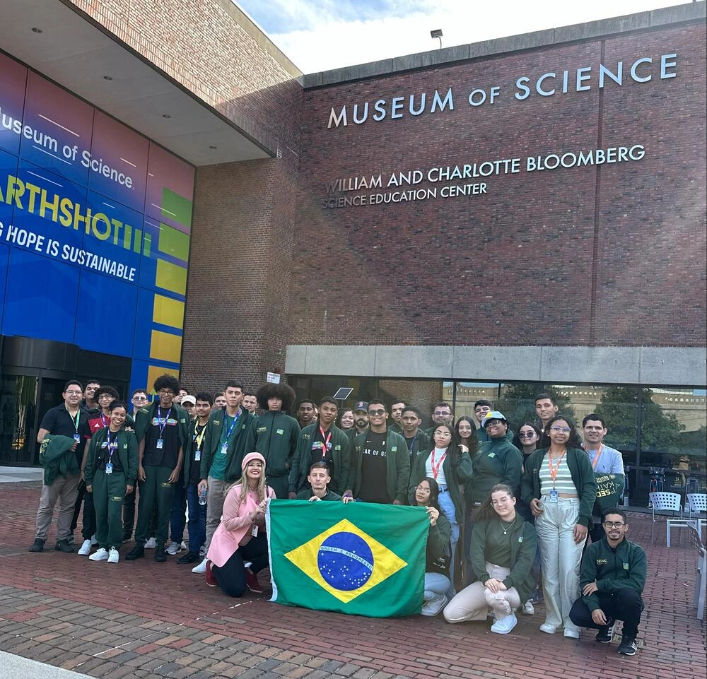 Seduckathon: após primeira semana, estudantes e professores visitam Museu da Natureza