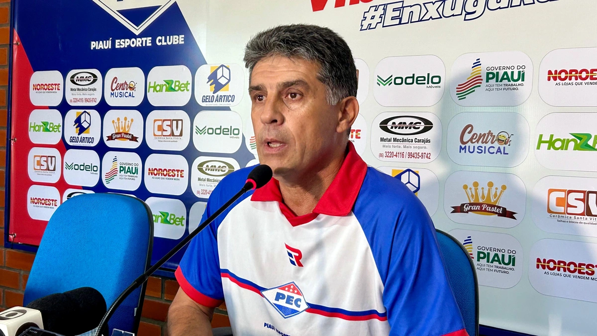 Wallace Lemos, técnico do Piauí Esporte Clube