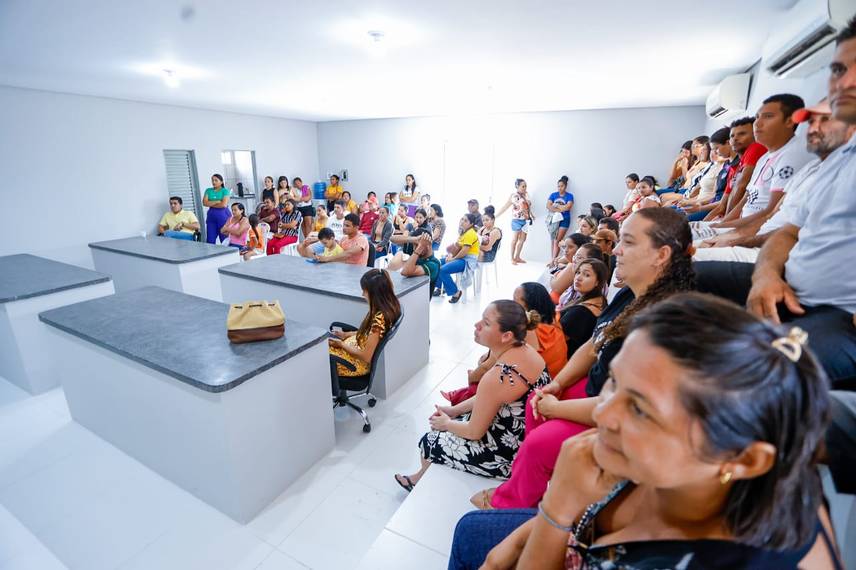 Agricultores familiares do Piauí de baixa renda vão receber mais R$ 24,7 mi em 2025 Agricultores familiares do Piauí de baixa renda vão receber mais R$ 24,7 mi em 2025